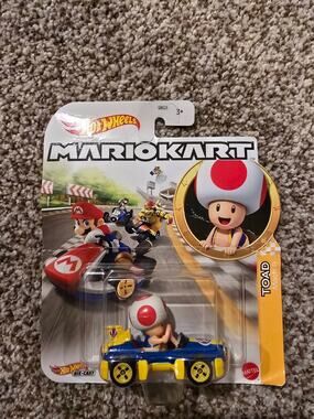 NEW Hot Wheels Toad Mach 8 Mario Kart